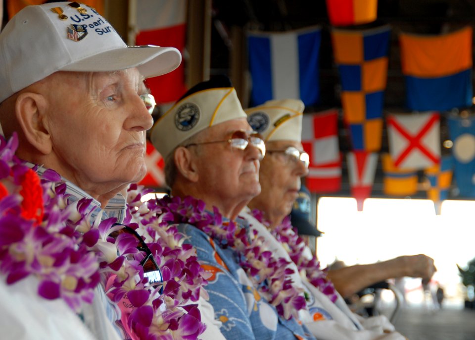 US Navy 091207-N-5476H-037 Pearl Harbor survivors attend a National Park Service and U.S. Navy ceremony commemorating the 68th anniversary of the Japanese attack on Pearl Harbor