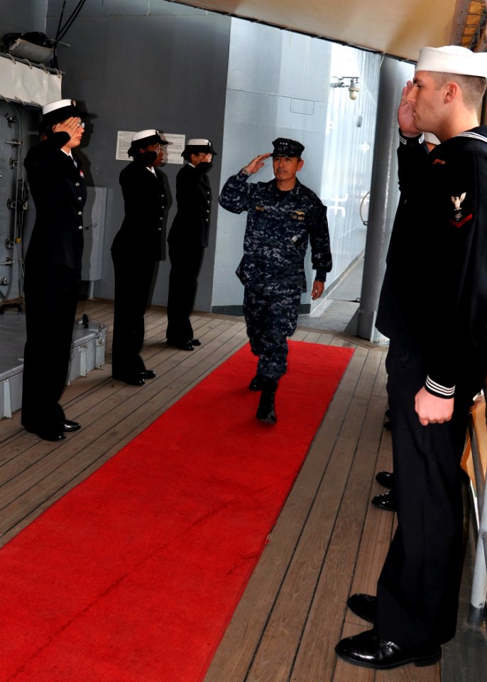 US Navy 091208-N-5483N-011 Vice Adm. Harry B. Harris Jr. arrives aboard USS Mount Whitney (LCC-JCC 20)