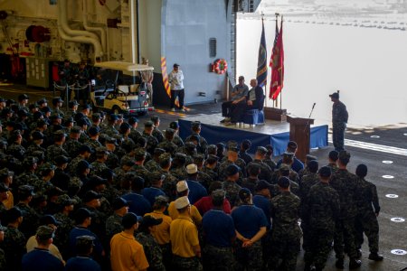 USS Arizona survivor visits USS America 141023-N-LQ799-085