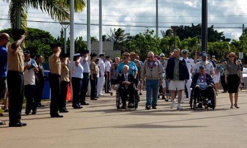 USS Arizona Reunion Association's annual meeting 141202-N-GI544-099