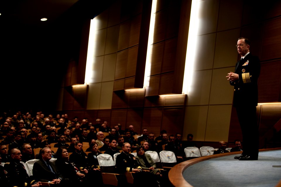 US Navy 100108-N-0696M-294 Adm. Mike Mullen, chairman of the Joint Chiefs of Staff addresses students and faculty at the Naval War College