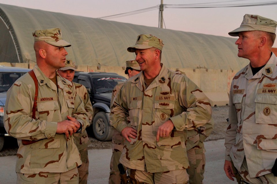 US Navy 100108-N-8273J-300 Master Chief Petty Officer of the Navy (MCPON) Rick West meets with Sailors assigned to Role III Hospital at Kandahar Airfield, Afghanistan