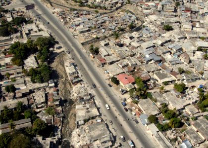 US Navy 100116-N-6639M-010 A multitude of damaged buildings in the city of Port-au-Prince, Haiti can be seen from the air