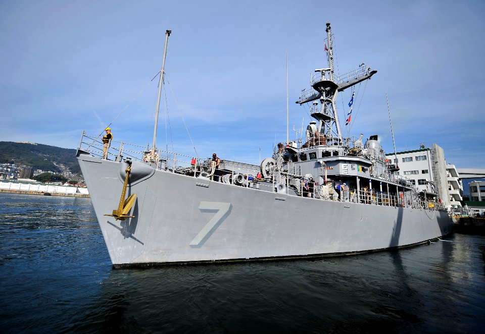 US Navy 100119-N-0807W-026 The forward-deployed mine countermeasures ship USS Patriot (MCM 7) leaves her berth at Fleet Activities Sasebo