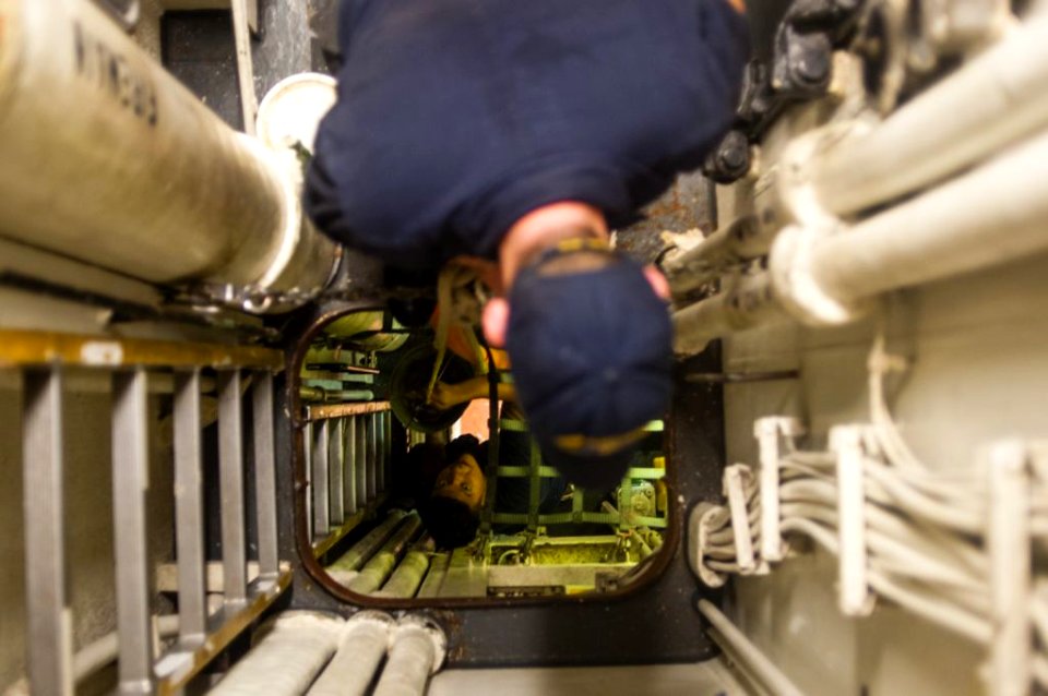 USS Antietam operations 150703-N-BX824-083