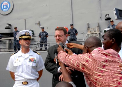 US Navy 100118-N-2468S-002 U.S. Ambassador to the Republic of Congo Alan Eastham, right, and Cmdr. Charles L. Sellers, commanding officer of the guided-missile frigate USS Samuel B. Roberts (FFG 58)