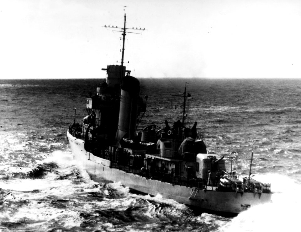 USS Anderson (DD-411) underway on Neutrality Patrol, in August 1941 (80-G-405267)