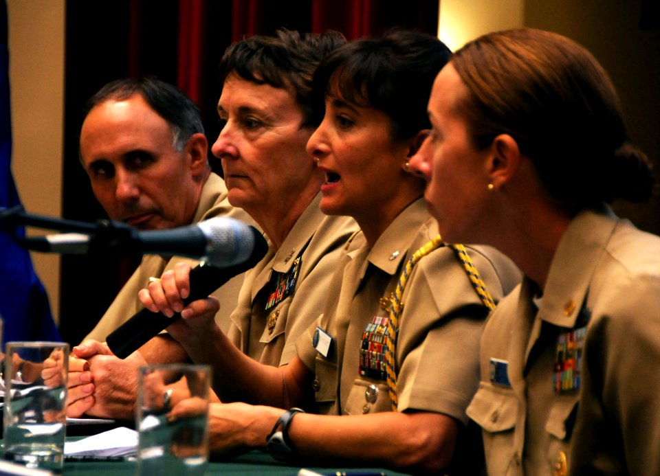 US Navy 100119-N-7498L-116 Officers discuss women's leadership issues at the 2010 Surface Navy Women's Symposium