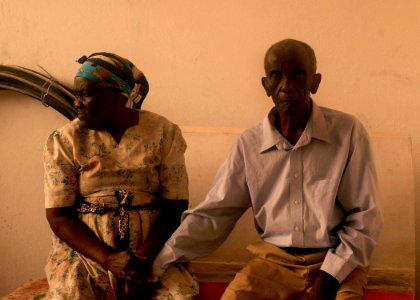 US Navy 100120-N-2000D-015 A couple waits for medical assistance at a treatment facility in Haiti