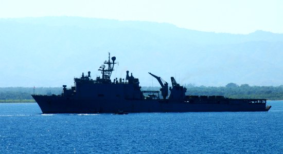 US Navy 100121-N-7508R-035 USS Fort McHenry (LSD 43) operates off the coast of Port-au-Prince