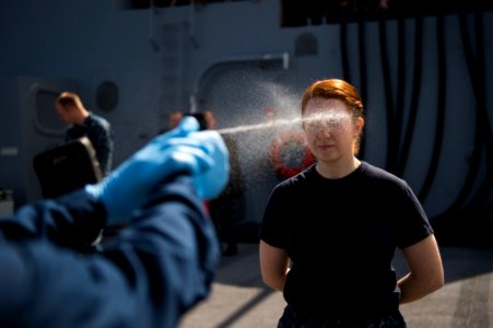 USS Anchorage action 150330-N-BD107-212