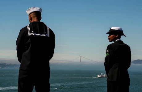 USS America visits San Francisco 141006-N-LD343-001