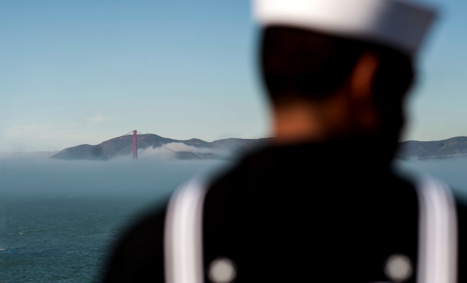 USS America visits San Francisco 141006-N-LD343-003