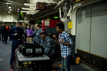 USS America tiger cruise 141015-N-MD297-113