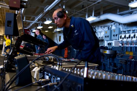 USS America tiger cruise 141015-N-MD297-067
