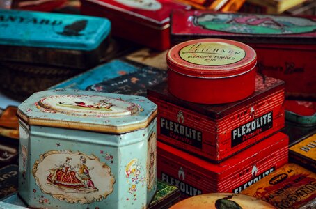 Tin can storage