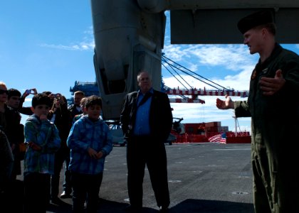 USS America tour 140824-N-FR671-123