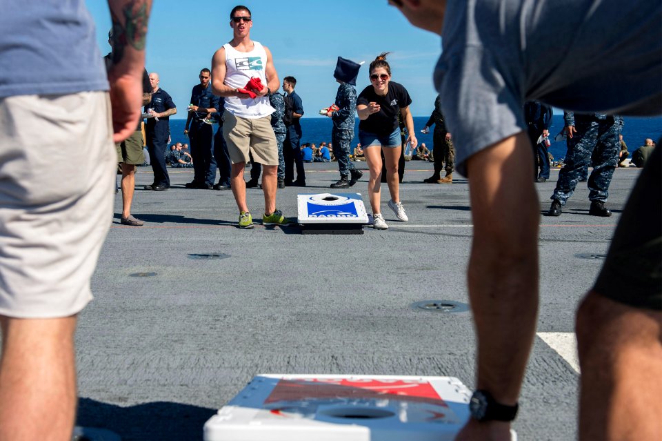 USS America steel beach picnic 140912-N-MD297-123