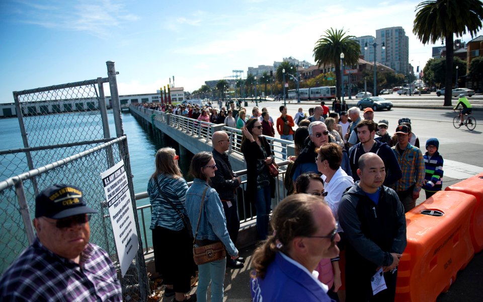 USS America tours 141009-N-FR671-162