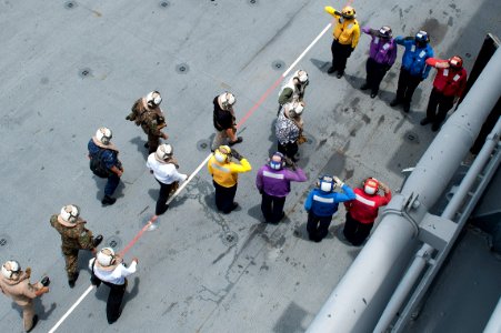 USS America receives distinguished visitors from El Salvador 140908-N-LQ799-183