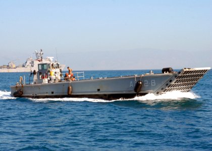 US Navy 100202-N-4971L-019 Assault Craft Unit 2 transports Sailor aboard USS Fort McHenry
