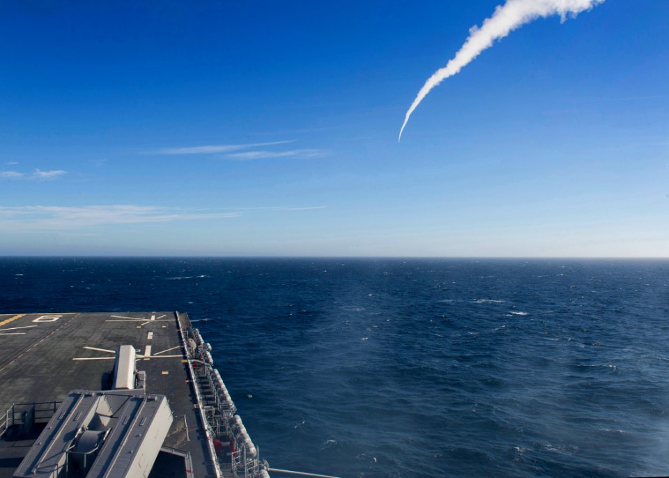 USS America operations 150312-N-CC789-011