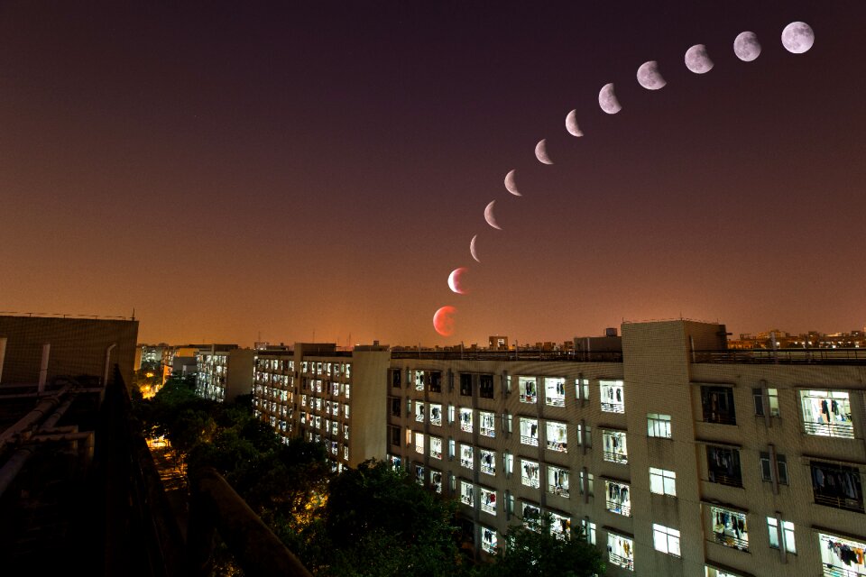 Lunar eclipse campus the scenery