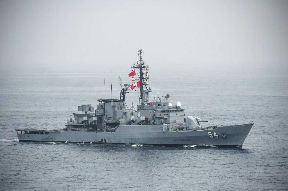 USS America operations 140903-N-LD343-004