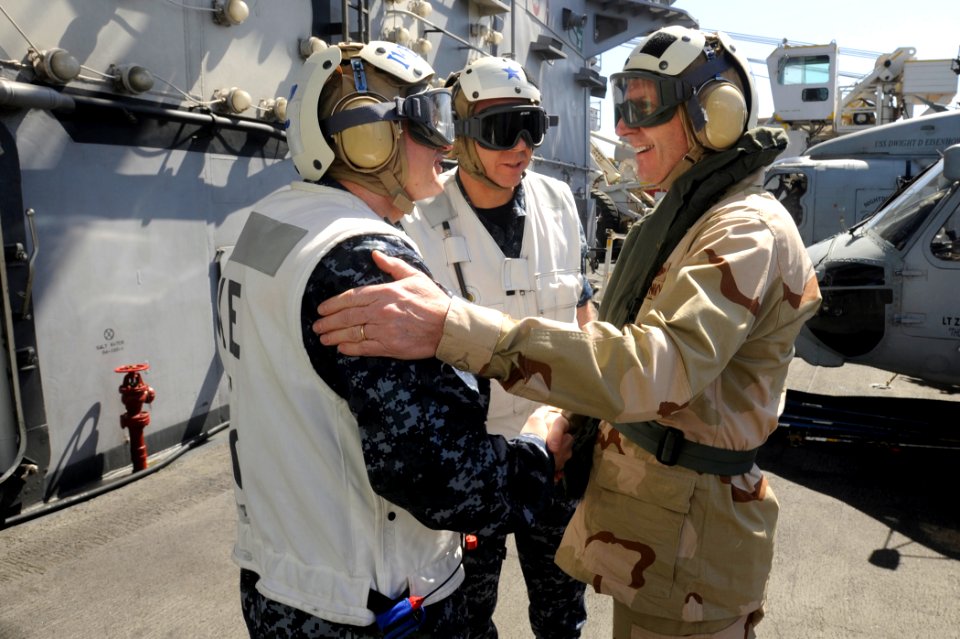US Navy 100216-N-6604E-338 Rear Adm. Phillip S. Davidson and Capt. Dee L. Mewbourne greet Vice Chief of Naval Operations (VCNO) Adm. Jonathan W. Greenert