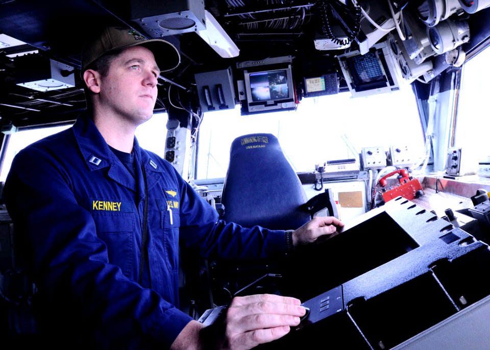 US Navy 100217-N-4649B-086 Lt. Michael Kenney performs his duties as the officer of the deck on the bridge of the multipurpose amphibious assault ship USS Bataan (LHD 5)