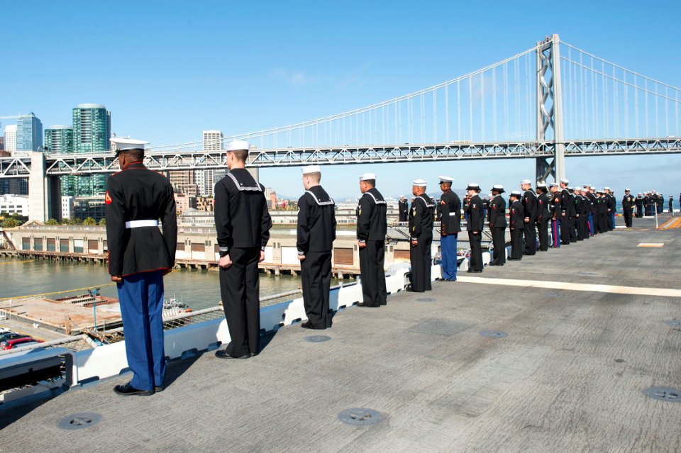 USS America commissioning ceremony 141011-N-MD297-044