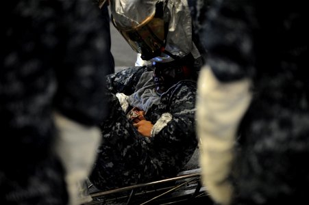 USS America general quarters drill 141120-N-LD343-009