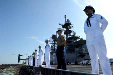 USS America activity 140721-N-CC789-021