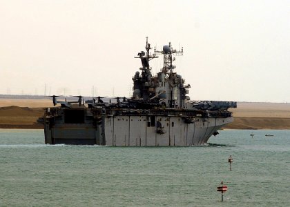 US Navy 100226-N-1082Z-069 USS Nassau (LHA 4) transits the Suez Canal