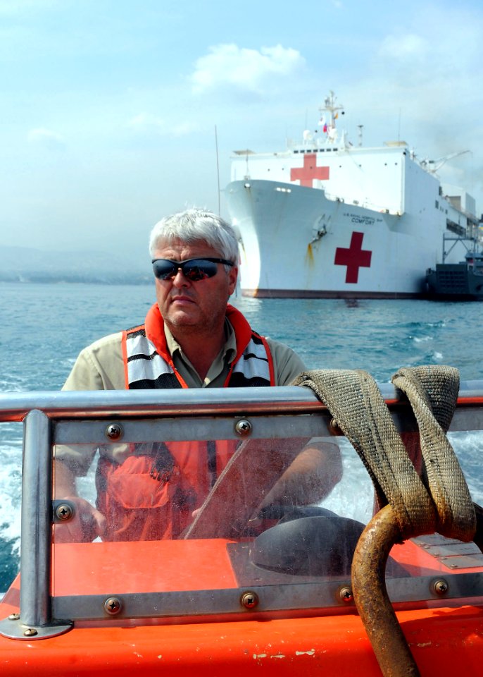 US Navy 100225-N-6410J-071 Chief Mate David Lieberman, a civilian mariner embarked aboard the Military Sealift Command hospital ship USNS Comfort (T-AH 20)