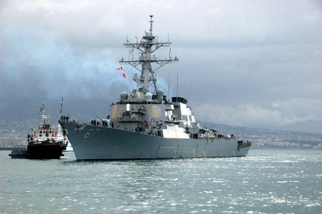 US Navy 100223-N-8288P-039 The guided-missile destroyer USS Cole (DDG 67) arrives in Naples, Italy in for a scheduled port visit