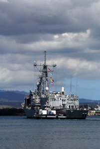 US Navy 100227-N-0995C-012 The guided-missile frigate USS Crommelin (FFG 37) makes its way out of Naval Station Pearl Harbor as the state of Hawaii is expecting a tsunami generated by an earthquake near Chile