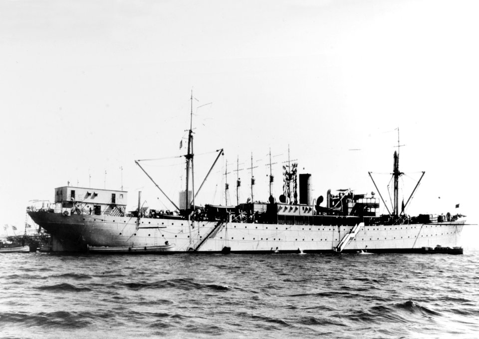 USS Altair (AD-11), in the 1920s (NH 67561)