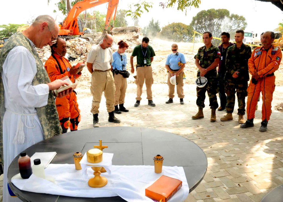 US Navy 100303-N-9643W-008 Members of an international and U.S. military take a break from the search and recovery mission at the Hotel Montana in Port-au-Prince, Haiti