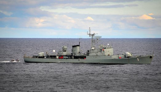 US Navy 100307-N-4774B-055 A rigid-hull inflatable boat assigned to the guided-missile cruiser USS Bunker Hill (CG 52) approaches the Uruguayan navy frigate Uruguay (ROU 1) for a passenger transfer. Uruguay, Bunker Hill, and th