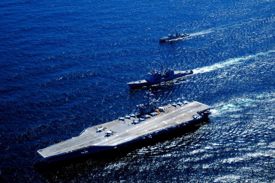 US Navy 100307-N-0808V-597 The aircraft carrier USS Carl Vinson (CVN 70) performs tactical maneuvering exercises with the guided-missile cruiser USS Bunker Hill (CG 52) and the Uruguayan navy frigate Uruguay (ROU 1) during Sout