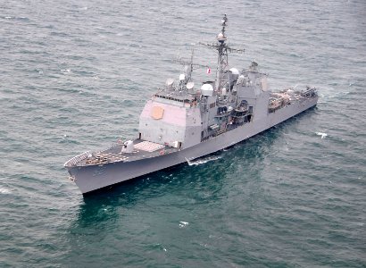 US Navy 100308-N-4774B-341 The guided-missile cruiser USS Bunker Hill (CG 52) maneuvers during flight operations with the Argentine navy