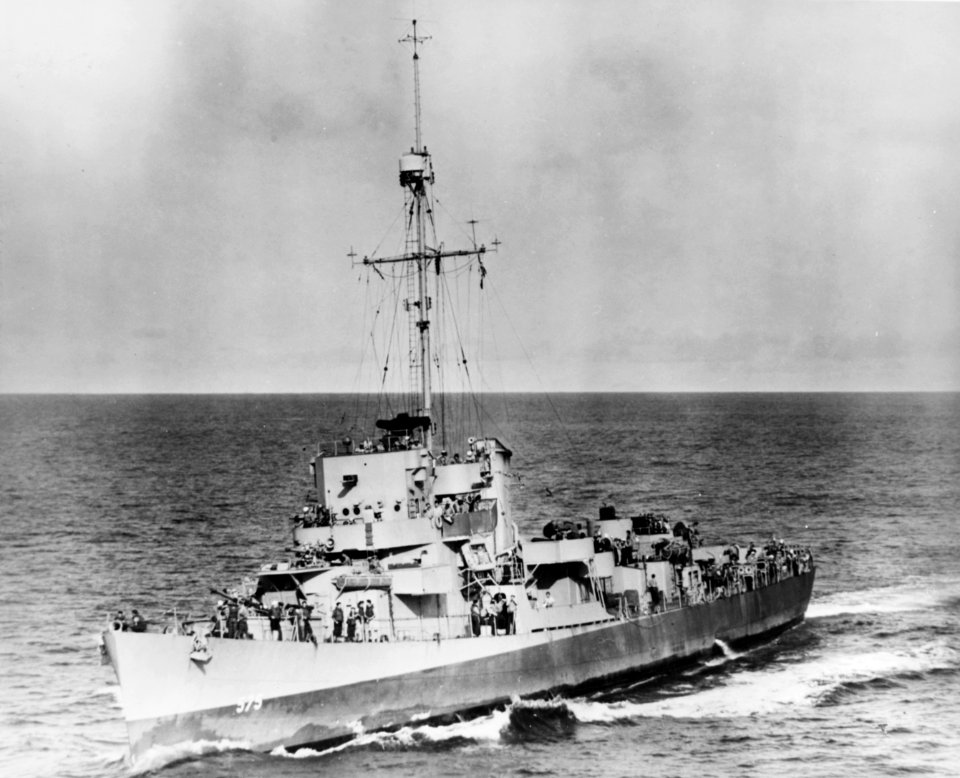 USS Ahrens (DE-575) underway in the Atlantic Ocean on 13 May 1944 (80-G-266487)