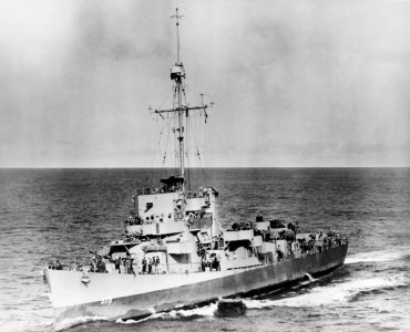 USS Ahrens (DE-575) underway in the Atlantic Ocean on 13 May 1944 (80-G-266487)