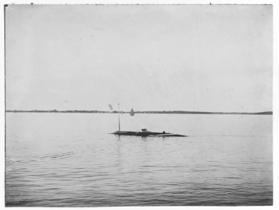 USS Adder - NH 57720