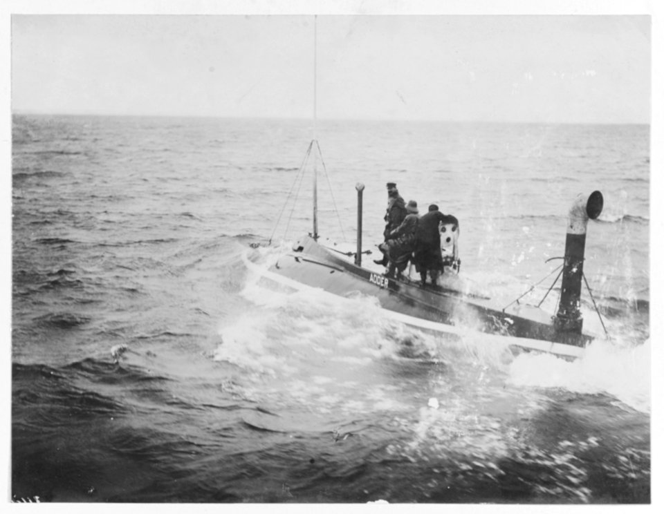 USS Adder - NH 57726