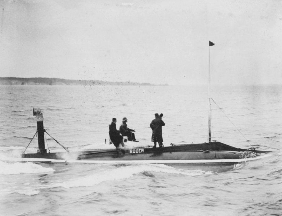 USS Adder - NH 57719