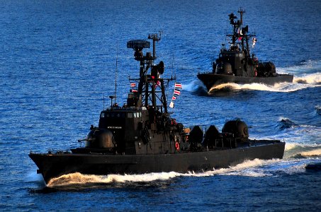 US Navy 100315-N-4774B-200 The Chilean navy Sa'ar 4-class fast-attack craft Angamos and Casma perform tactical maneuvering exercises in the Strait Of Magellan
