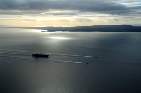 US Navy 100315-N-0808V-770 The Nimitz-class aircraft carrier USS Carl Vinson (CVN 70) performs tactical maneuvering exercises with the Chilean navy Sa'ar 4-class fast-attack craft Angamos and Casma
