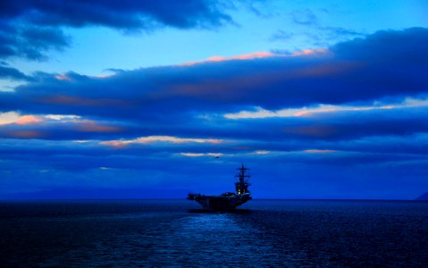 US Navy 100315-N-4774B-063 The aircraft carrier USS Carl Vinson (CVN 70) conducts tactical maneuvering exercises in the Strait Of Magellan
